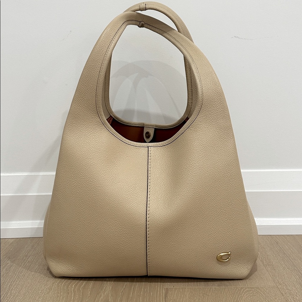 Lana shoulder bag
